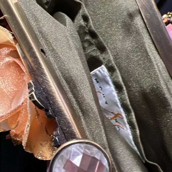 Mary Frances Firefly Luxury Floral Handbag w/ Cert of Auth, Retired Design #1467 - Picture 4 of 16